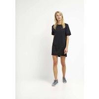 Nike Sportswear TECH FLEECE Sukienka z dżerseju black/black NI121C000