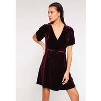 New Look Sukienka koktajlowa dark purple NL021C0GX