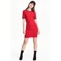 H&M Sukienka z dżerseju w prążki 0456501001 Czerwony