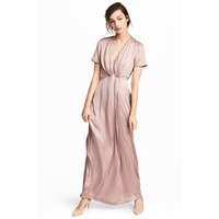 H&M Długa sukienka z satyny 0496915001 Pudroworóżowy