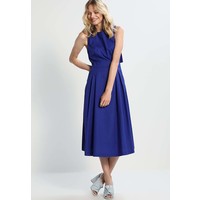 Warehouse OPEN BACK Sukienka letnia bright blue WA221C0AQ