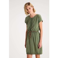 Vero Moda VMSPIRIT Sukienka z dżerseju ivy green VE121C13X