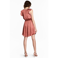 H&M Sukienka z falbankowym rękawem 0509637002 Antyczny róż