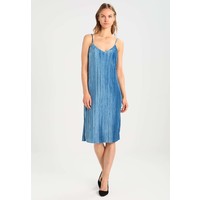 Banana Republic STRAPPY KNIT PLEATED VELVET SLIP DRESS Sukienka koktajlowa majestic blue BJ721C05K