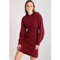 Cheap Monday REDUCE Sukienka letnia blood red CH621C01K