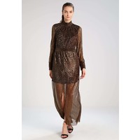 Gestuz REAGAN TURTLENECK DRESS Długa sukienka black copper GE221C02Y