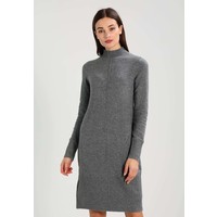 comma Sukienka dzianinowa dark grey melange CO121C0GE