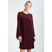 Wallis TIE NECK DRESS Sukienka z dżerseju berry WL521C0CR