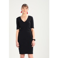 Selected Femme SFCARLA DRESS Sukienka etui black SE521C0H3