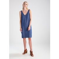 Selected Femme SFSARAMIA Sukienka jeansowa medium blue denim SE521C0E9