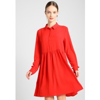 Only Petite ONLNOVA SOLID LUX SHIRT DRESS Sukienka koszulowa flame scarlet OP421C01Q