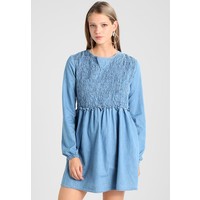 Miss Selfridge SHEERED DRESS Sukienka jeansowa blue denim MF921C0J3