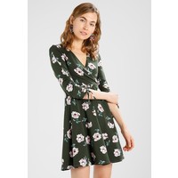 Dorothy Perkins FLORAL FIT AND FLARE Sukienka z dżerseju green DP521C1G2