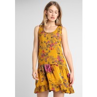 Sisley DROP WAIST FLORAL PRINT DRESS Sukienka letnia mustard 7SI21C07D