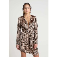 Missguided ANIMAL PRINT PLUNGE WRAP SHIFT DRESS Sukienka koktajlowa brown M0Q21C12I