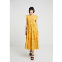 See by Chloé Długa sukienka yellow SE321C020