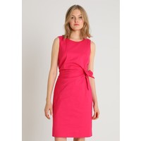Esprit Collection SHINE Sukienka etui dark pink ES421C0UD