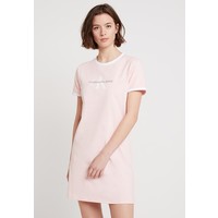 Calvin Klein Jeans MONOGRAM RINGER DRESS Sukienka z dżerseju strawberry cream/white C1821C03U