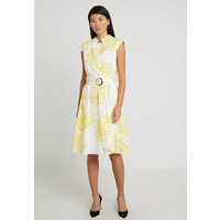 Apart PRINTED DRESS Sukienka koktajlowa cream/yellow 4AP21C10O
