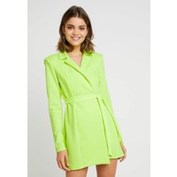 Nly by Nelly SHARP BLAZER DRESS Sukienka etui neon green NEG21C01E