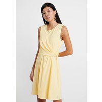 Tommy Hilfiger BARBARA FLARE DRESS Sukienka z dżerseju yellow TO121A08A