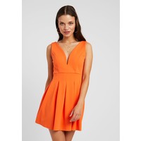 WAL G PETITE EXCLUSIVE V-NECK MINI DRESS Sukienka z dżerseju orange WAD21C007