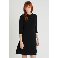 Marc O'Polo DRESS BUTTON DETAILS CROPPED SLEEVE LENGTH Sukienka dzianinowa black MA321C0D0