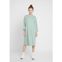 Monki CICELY DRESS Sukienka letnia sage green MOQ21C04G