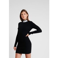 Calvin Klein Jeans MONOGRAM TAPE DRESS Sukienka dzianinowa black C1821C049
