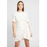 NA-KD QUEEN OF JETLAGS FRILL DETAILED DRESS Sukienka letnia off white NAA21C06R