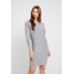 Guess CARMEN DRESS Sukienka dzianinowa stone heather grey GU121C0JC