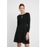 Dorothy Perkins SPOT KEYHOLE FIT & FLARE Sukienka z dżerseju black/white DP521C23A