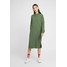 Monki MINDY DRESS Sukienka z dżerseju sage green MOQ21C061