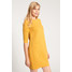 Quiosque Żółta strukturalna sukienka z naszytymi kieszeniami 4IY004302