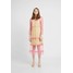 HOSBJERG OTTAVIA DRESS Sukienka letnia pink HOX21C000