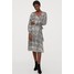 H&M Kopertowa sukienka z krepy 0665481011 Kremowy/Czarny wzór