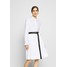 KARL LAGERFELD DRESS LOGO BELT Sukienka koszulowa white K4821C022