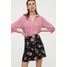 H&M Kloszowa spódnica 0729928011 Czarny/Różowe kwiaty