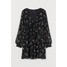 H&M Trapezowa sukienka 0836130006 Czarny/Kwiaty