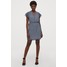 H&M Sukienka z dekoltem w serek 0618287005 Niebieski/Biały wzór