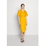Closet WRAP MIDI DRESS Sukienka z dżerseju mustard CL921C0N4