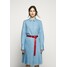 KARL LAGERFELD DRESS LOGO BELT Sukienka koszulowa mid blue K4821C022