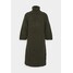 YASBRAVO ROLL NECK DRESS Sukienka dzianinowa black olive Y0121C1AE