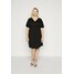 Vero Moda Curve VMRITA SMOCK DRESS Sukienka letnia black VEE21C049