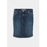 Tommy Jeans CLASSIC SKIRT Spódnica mini dark blue denim TOB21B02X