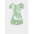 Missguided Petite TIE DYE PUFF SLEEVE DRESS Sukienka letnia green M0V21C0HN