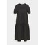 Missguided Plus MIDAXI SMOCK DRESS Długa sukienka black M0U21C0GF