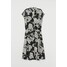 H&M Satynowa sukienka z paskiem 0880186001 Czarny/Białe kwiaty