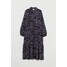 H&M Sukienka z kołnierzykiem 0921906002 Czarny/Fioletowe kwiaty