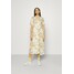 Monki MATTAN DRESS Sukienka koszulowa white dusty light rosegarden MOQ21C08F